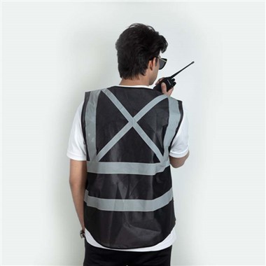 So sánh thực tế: Hiệu ứng áo phản quang giá khác nhau được tiết lộ