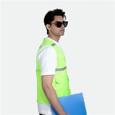 sử dụng áo phản quang