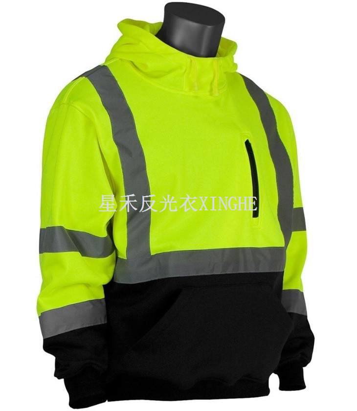 Áo thun có mũ phản quang đáy đen