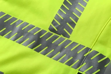 Quần áo phản quang an toàn thở như thế nào trong thời tiết nóng bức?