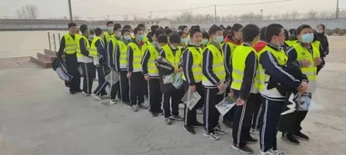 An toàn khi được nhìn thấy trong quần áo an toàn phản quang
